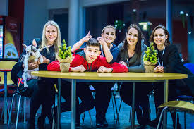 Garage48 Pärnu 2016 Women in Tech Hackathon Winner is making connecting to  local helpers easy and fun.