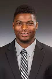 Josh Parris's Instagram, Twitter & Facebook