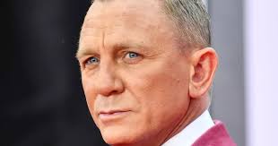 Daniel Craig says farewell to James Bond at No Time To Die premiere