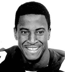 Oscar Patrick's Instagram, Twitter & Facebook