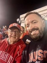 Bill Mulroy's Instagram, Twitter & Facebook