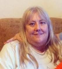 Kim Nutt's Instagram, Twitter & Facebook