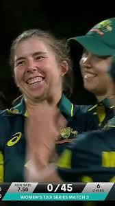 Career-best for Evans as he takes five against Hurricanes