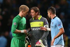 This game, on matchday two, was the first official meeting between both clubs. Dortmund Linked To World Class Goalkeeper Fear The Wall