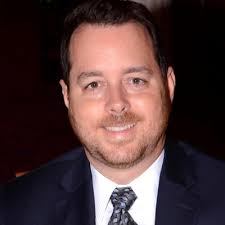 Episodio# 58 Dr. Pedro Colón Ortiz by Pensamientos de liderazgo