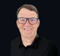 Ryan Szabo's Instagram, Twitter & Facebook