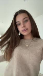 Chantel Jensen's Instagram, Twitter & Facebook