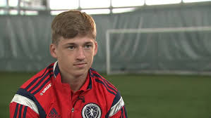 Dec 08, 2020 · ryan gauld and billy gilmour have ambitions of representing scotland but know they face a challenge to break into steve clarke's squad. Paul Heckingbottom Relishing The Return Of Ryan Gauld After Revealing That Sporting Loan Star Is All Hibs Fans Want To Talk About Deadline News
