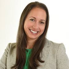 Lauren Downs's Instagram, Twitter & Facebook