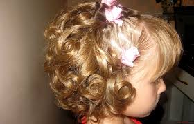 Acconciature estive · acconciature per il matrimonio. Acconciature Per Ragazze Per Capelli Corti In Giardino 29 Foto Creiamo Acconciature Per Bambini Idee E Suggerimenti Per Il Design