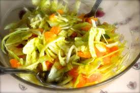 1 Gros Fenouil Bulbe Coupe En Lamelles Fines 1 2 Oignon Coupe Finement Ou 2 Echalottes 1 Orange Ou 1 2 Pamplemousse Le Jus D U Salade Fenouil Fenouil Salade