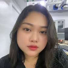 The Frieren cat's face is perfect  https://twitter.com/RobustaArt/status/1756656790002077987