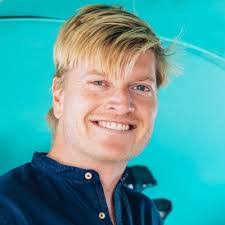 Brian Doering's Instagram, Twitter & Facebook