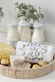 A few luxury bath products, a sponge and a couple of scented candles make a gorgeous and tempting gift. Diy Spa Gift Basket Holiday Gifts With Cricut Joy Clean And Scentsible