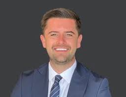 Find the top real estate agents in UAE