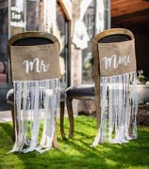 Pour les plus fougueux, vous pourrez confectionner vos propres nœuds à la main, sans machine, juste avec un peu d'huile de coude ! Noeud De Chaise Mariage Pas Cher Deco Chaise Dragee D Amour
