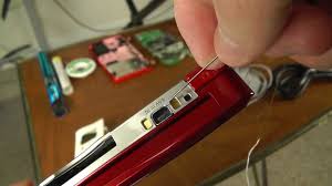 A nintendo 3ds charger (or older version) comes with each console you buy, regardless of which version of the ds you bought. 3ds No Power Won T Charge Easy Fix