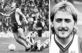 Jol played over 400 games during his career which included spells in the netherlands, germany, and england, as well as earning three caps with the dutch. How Ex Spurs Manager Martin Jol Turned From Nasty To Nice Birmingham Live