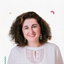 2024 est terminée et je ne vais pas y aller par 4 chemins. J'ai eu des  hauts et des bas, des passages à vide et des mois surchargés de projets.  𝗟𝗲𝘀 𝗹𝗲𝗰̧𝗼𝗻𝘀