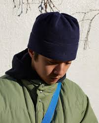 Khakis Recommended 【ADSUM】 FLEECE BEANIE (DARK NAVY) 【KHAKIS】 HEATHER STOCK  HOODIE (DARK NAVY) Size M 【KHAKIS】 NOMAD DOWN JACKET (MOSS) Size L 【ADSUM】  ZIP TOTE (BLUE) 【KHAKIS】 CORDUROY COMMON PANT (LIGHT KHAKI)