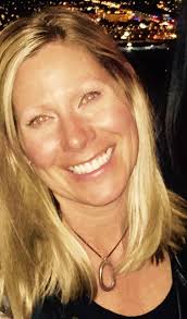 HELLO ! I am your Esthetician, Donna Roddvik. My philosophy about skincare  is simple. First and foremost: Eat clean. Rest. Drink water. Low stress.  Get outdoors. Laugh. Next: Wash your face every