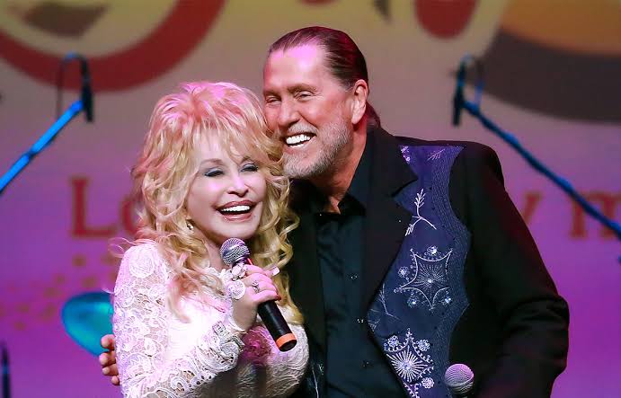 Dolly Parton Shares Sad News Of Her Brother Randy Parton's Passing
