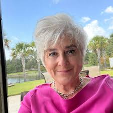 Hey Steelers fans! Where do you hang out to watch games? 🖤💛🏉