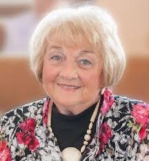 Doris Lyn's Instagram, Twitter & Facebook