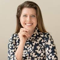 Evette Alexander's Instagram, Twitter & Facebook