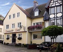 Auch wenn heino und seine frau hannelore (79) tief erschüttert über den anblick der zerstörten grabstätte sind, denken sie in erster linie trotzdem an ihre mitbürger in bad münstereifel. Hotel Grunwald Prices Reviews Bad Munstereifel Germany Tripadvisor