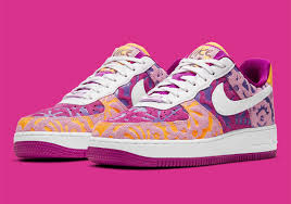 The air jordan 1 low white light arctic pink consists of a white leather vamp, complemented by several pink leather inserts. Nike Air Force 1 Low Red Plum Wmns Dd5516 584 Sneakernews Com