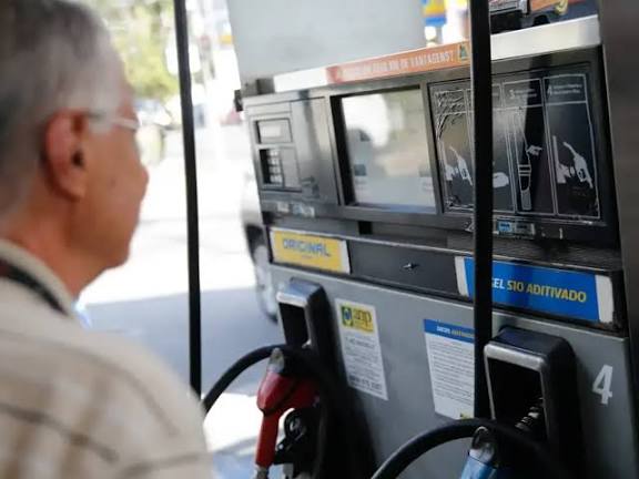 ICMS da gasolina, diesel e gás terá novos valores em 2027; veja