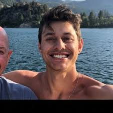 Mason Conte (@mas_onian)