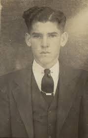 Michael Lanclos's Instagram, Twitter & Facebook