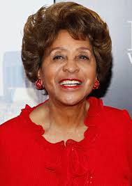 QUEEN MARLA GIBBS ✨✨✨🎬✨✨✨