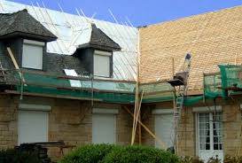 Ventilation fenetre de toit roto Refaire Sa Toiture Soi Meme 8 Questions Pour Reussir Son Projet Cote Maison