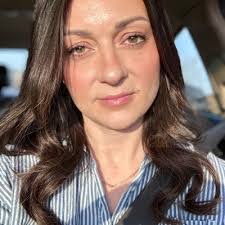 Amber Santucci's Instagram, Twitter & Facebook