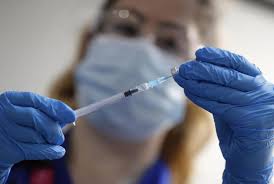 The vaccine, bnt162b2, received emergency use authorization (eua) from the u.s. Uk Don T Take Pfizer Vaccine If You Have Serious Allergies Arab News