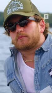 @Complex's video Tweet