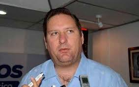 Suman tres quejas vs el diputado Carlos Olson