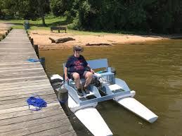 However, if you do opt to buy an engine, make sure it's a small 50cc outboard engine. This Diy Er Found A Boat He Liked In The Popsci Archives Then He Built It