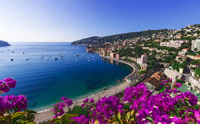 Nem a városi terület fogalmát számoljuk, hanem az önkormányzati lakosságot. A Francia Riviera Legszebb Varosai Cannes Nizza Monaco Szallas Hu Blog