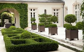 Design Chic Howard Design Studio Gorgeous Gardens Garden Design Landscape Design Garden Landscape Design