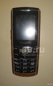 Samsung E200 Спартак + 2 АКБ + ЗУ ...