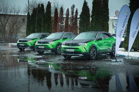 En esta página aparecen la información, fotos, precios y datos disponibles del opel mokka (2021). Test Drive Opel Mokka E 2021 0 100 Ro