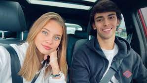 Está vinculado ao emblema da capital espanhola até 2026, com cláusula de. Namorada De Joao Felix Falta A Escola Para Viver Paixao Com Craque Em Madrid Nacional Flash