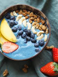 blaue smoothie bowl rezept rezept rezepte gesunde rezepte fruhstuck gesunde snacks rezepte