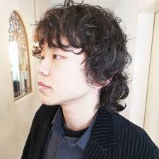 松本悠佑 大阪美容室 ウルフカット ショートヘア ボブ はinstagramを利用しています メンズのウルフパーマもおすすめ パーマ ウルフパーマ ショートヘア
