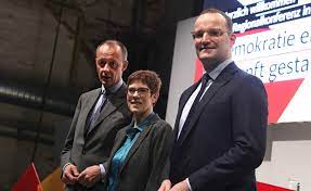 Der frühere unionsfraktionschef friedrich merz ist von der cdu im hochsauerlandkreis in einer kampfabstimmung zum kandidaten für die bundestagswahl gewählt worden. Das Comeback Von Friedrich Merz Hat Dem Land Gut Getan
