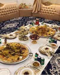 pin by randa a on أطباق food decoration serving food traditional food